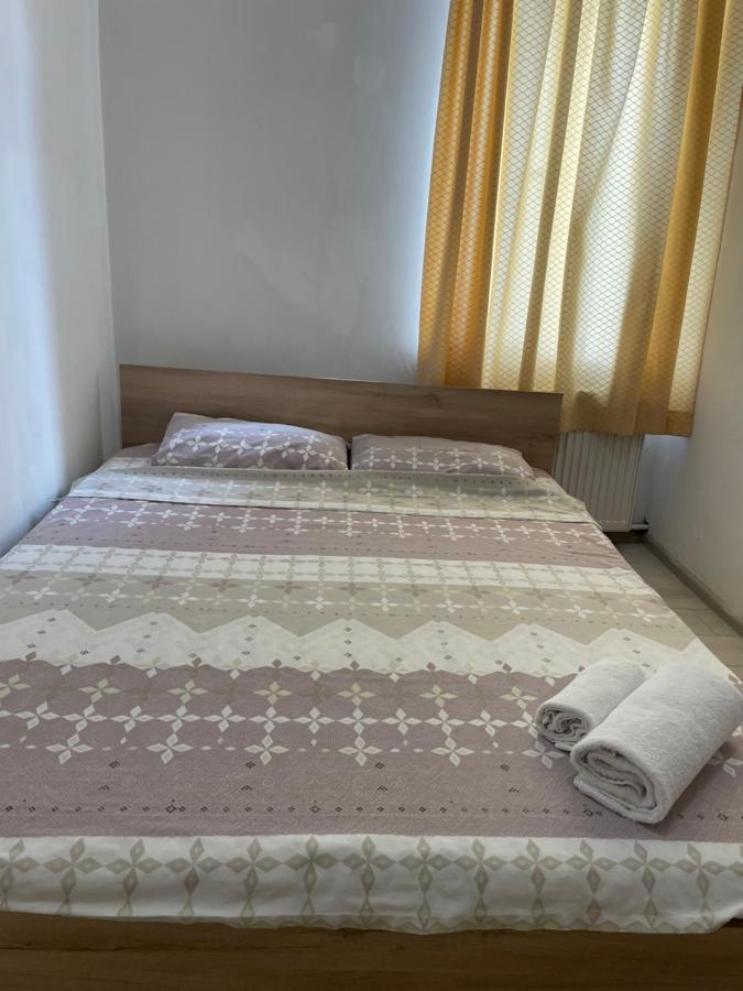 Apartament Piata Amzei 1 Бухарест Екстер'єр фото