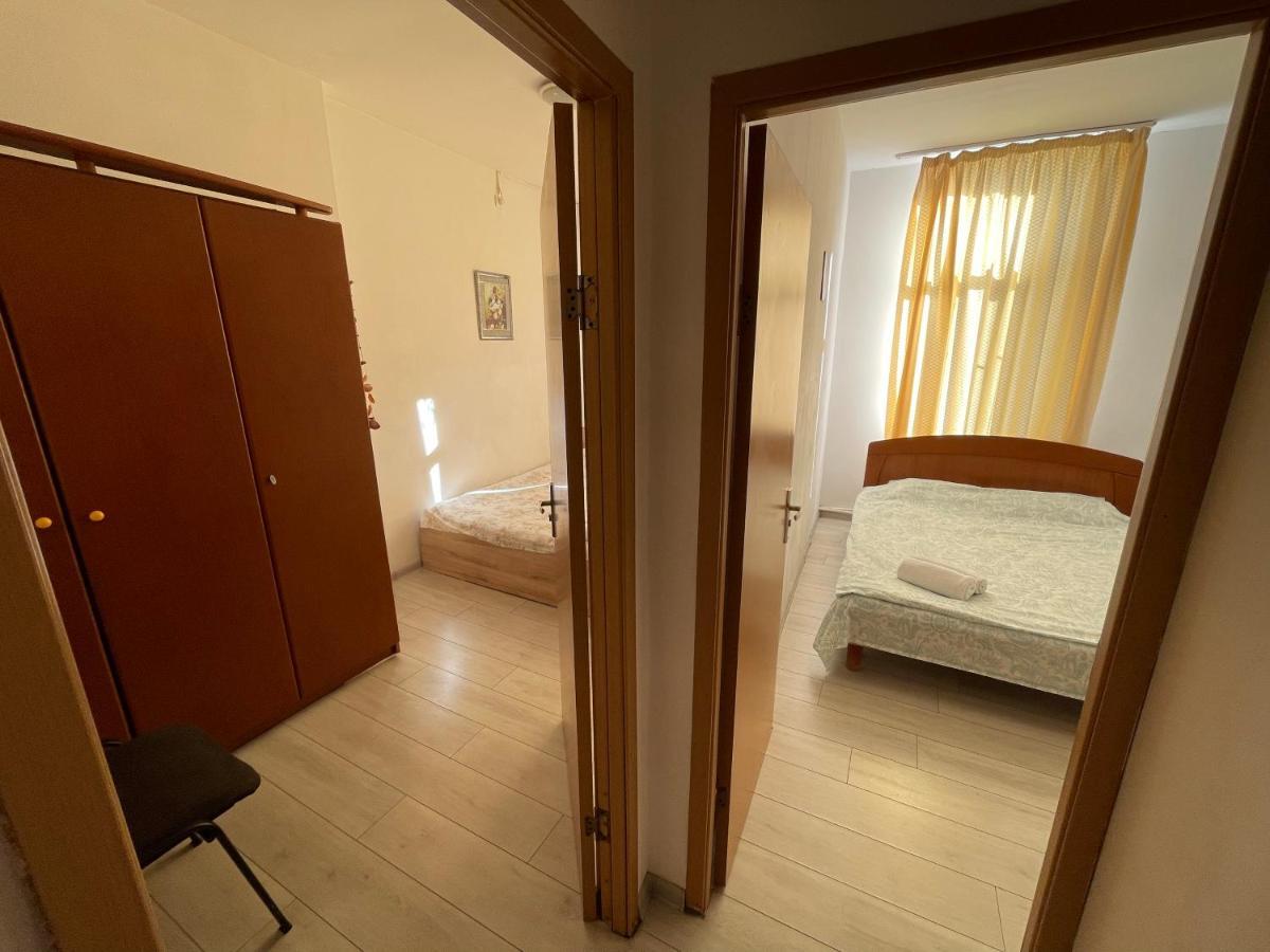 Apartament Piata Amzei 1 Бухарест Екстер'єр фото