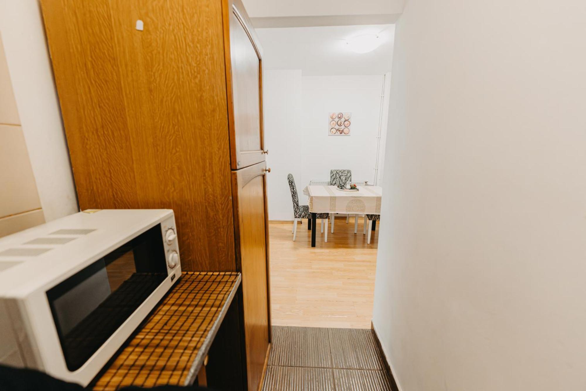 Apartament Piata Amzei 1 Бухарест Екстер'єр фото